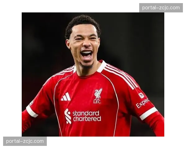 利物浦埃基蒂克一射两传表现全面，冬窗新援迅速融入进攻体系