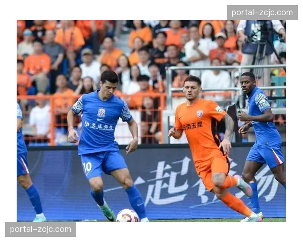 后卫传球成功率分析 出球型中卫价值日益凸显